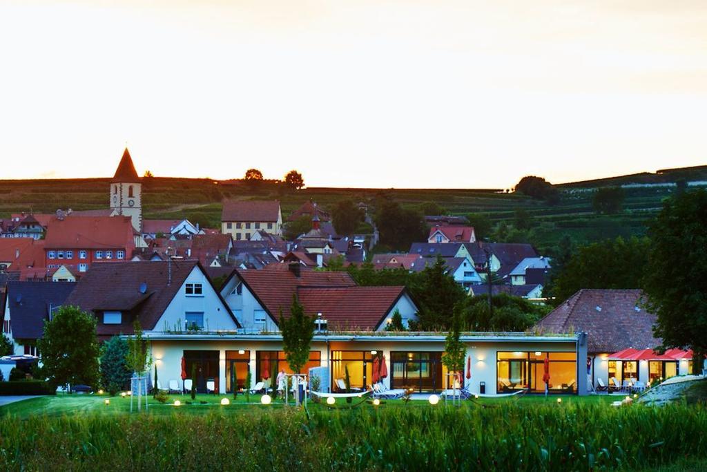 Kreuz-Post Hotel-Restaurant-Spa Vogtsburg Exterior photo